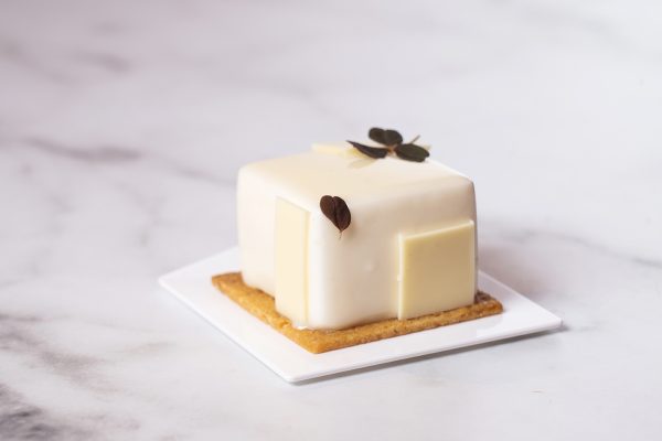 45_1440px_åretskage