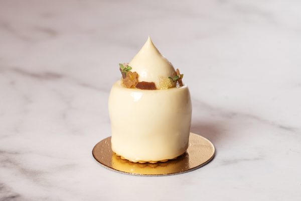 64_1440px_åretskage